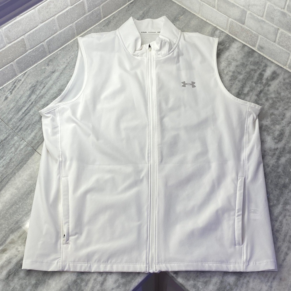 Under Armour Men's Sleek White Running Vest